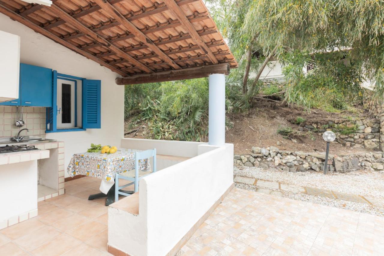 Holiday Eolie Village Vulcano  Exterior photo