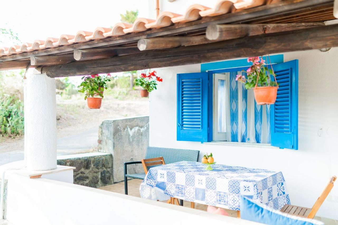 Holiday Eolie Village Vulcano  Exterior photo